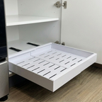 Expandable Pull-Out Cabinet Tray